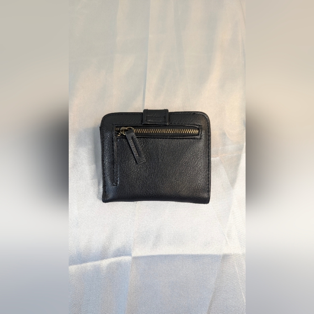 Women's wallet black soft faux-leather bifold extra flap braided detail NWOT - Picture 2 of 8